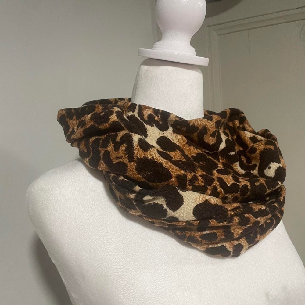 Leopard Print Infinity Scarf - Picture 2 of 2